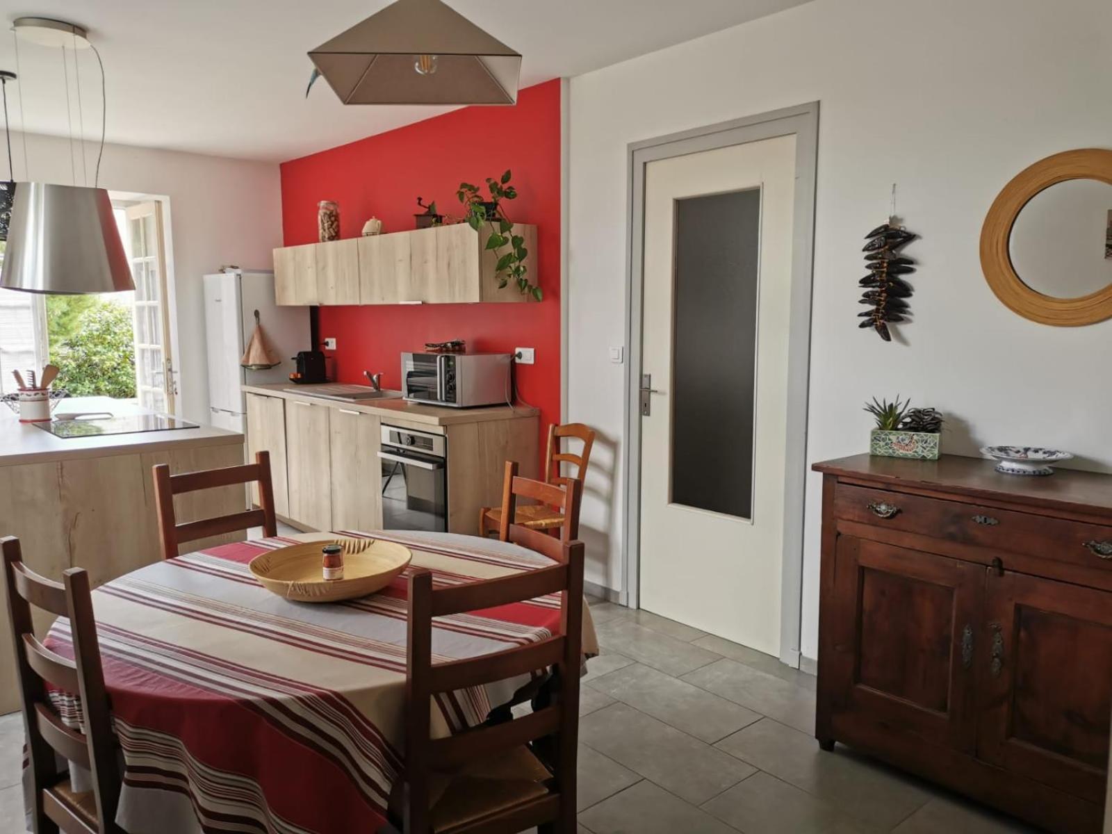 Logement Calme Et Authentique A 埃斯珀莱特 客房 照片